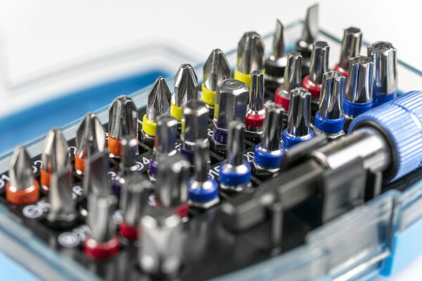 HOEGERT Набор бит с битодержателем 1/4", SL, PH, PZ, HEX, Torx, Torx c отверстием, 32 шт. — изображение 3