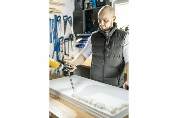 HOEGERT Пистолет для монтажной пены, наконечник покрыт PTFE — изображение 4